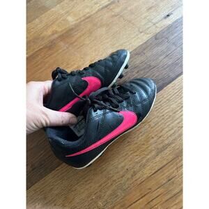 Nike Size 12C Yourh Soccer Cleats